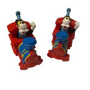 Disney Mickey & Minnies Runaway‎ Railway Goofy Train Ride Figures Set 2 3”x2.5"